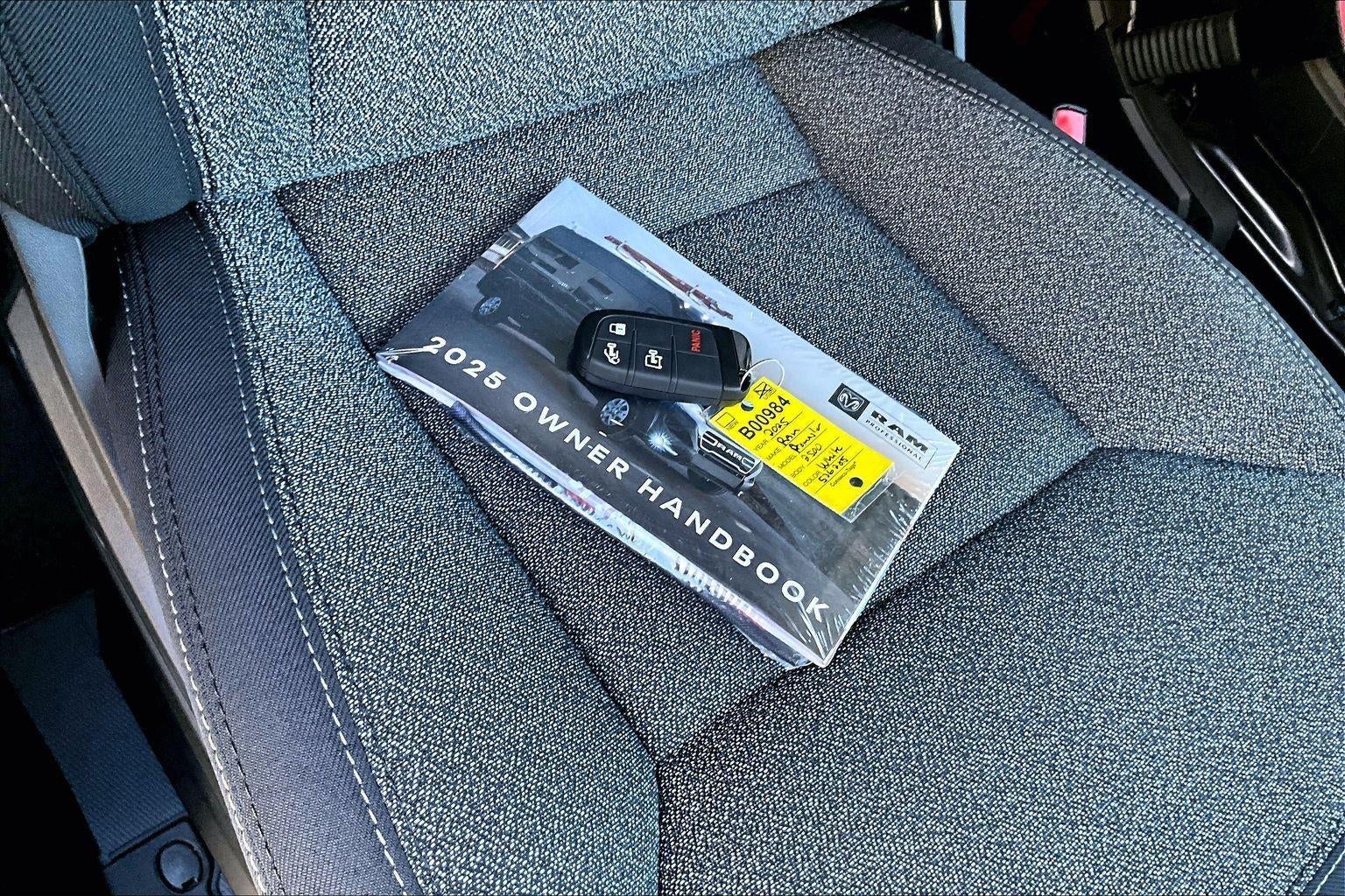 2025 RAM ProMaster Cargo Van Tradesman