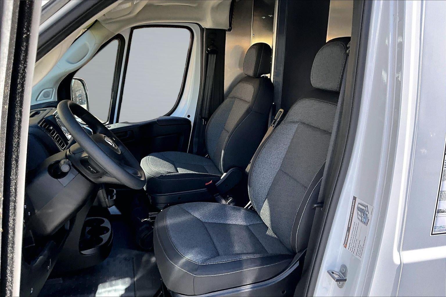 2025 RAM ProMaster Cargo Van Tradesman