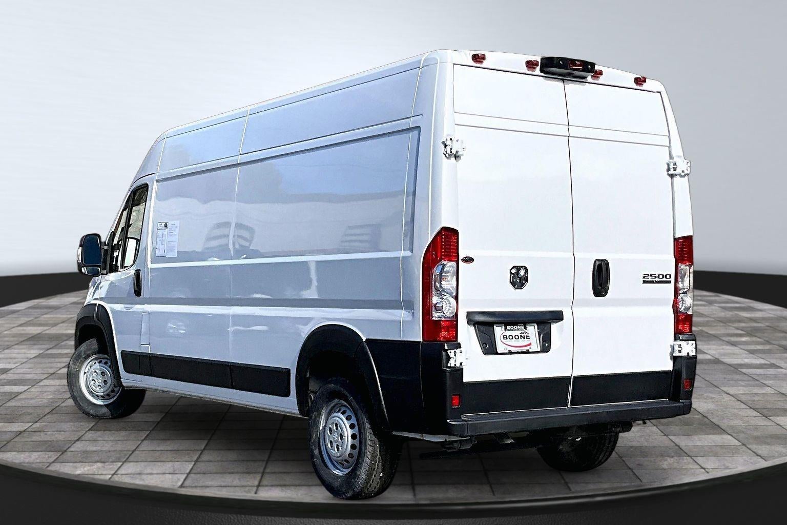 2025 RAM ProMaster Cargo Van Tradesman