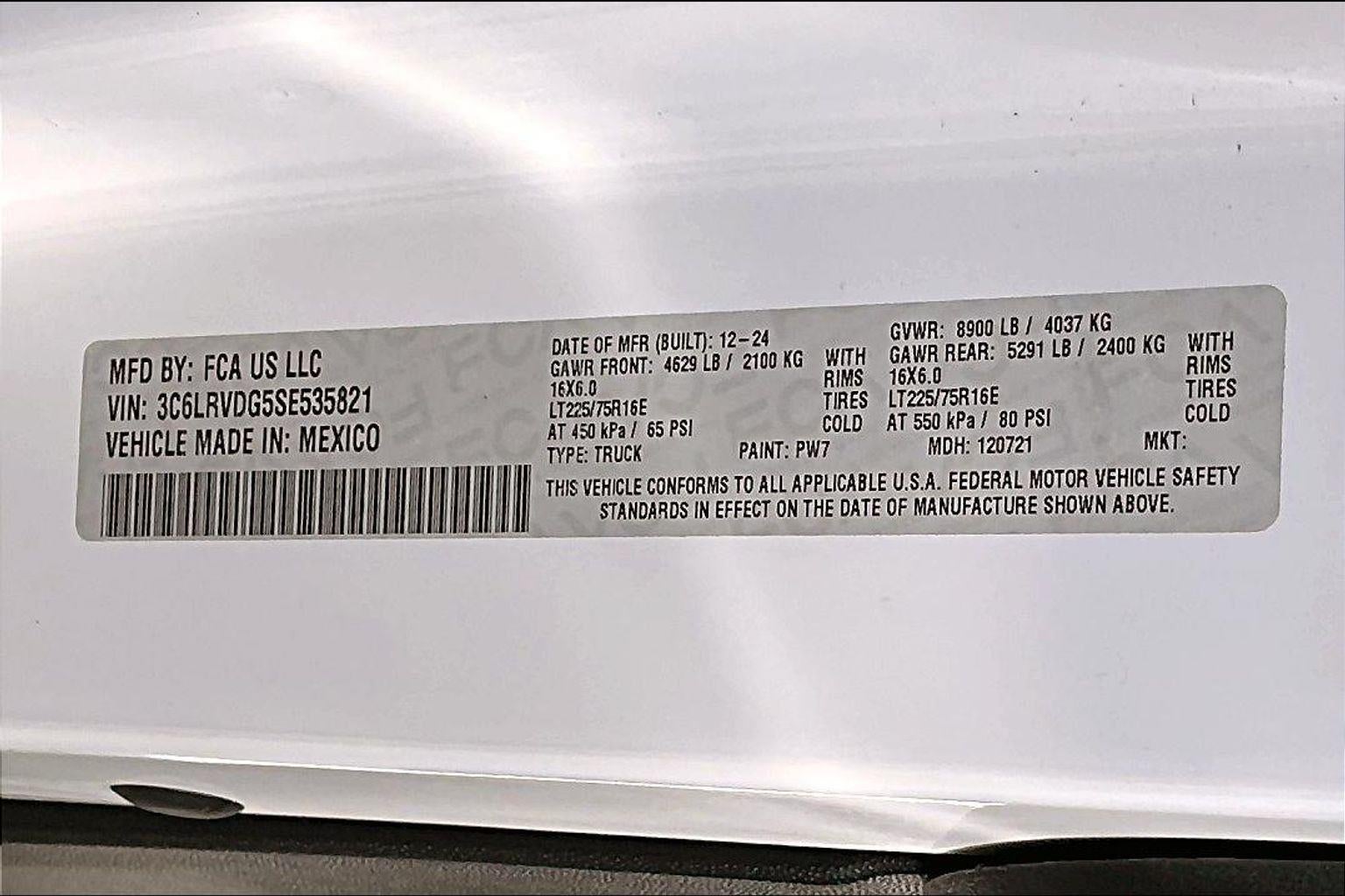 2025 RAM ProMaster Cargo Van Tradesman