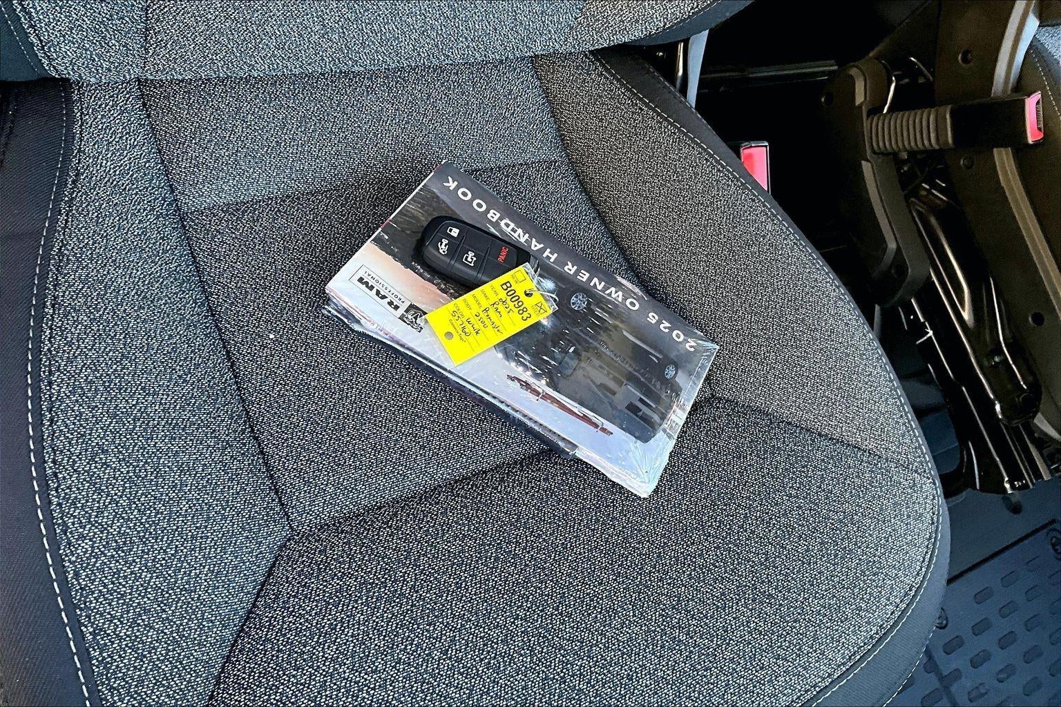 2025 RAM ProMaster Cargo Van Tradesman