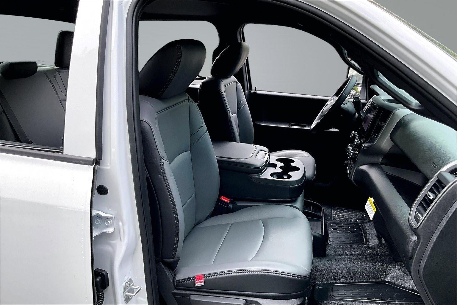 2026 RAM 3500 Crew Cab 60" CA Tradesman