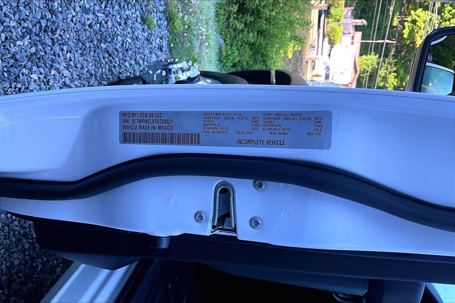 2026 RAM 5500 Crew Cab 60" CA Tradesman