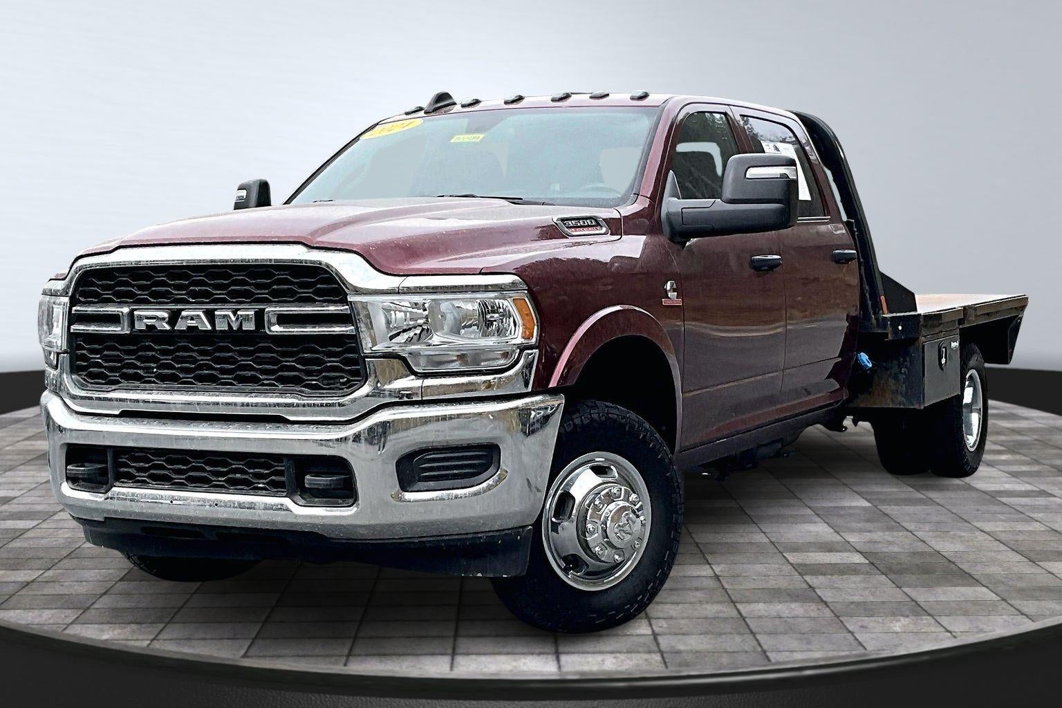 2024 RAM 3500 Chassis Cab Tradesman