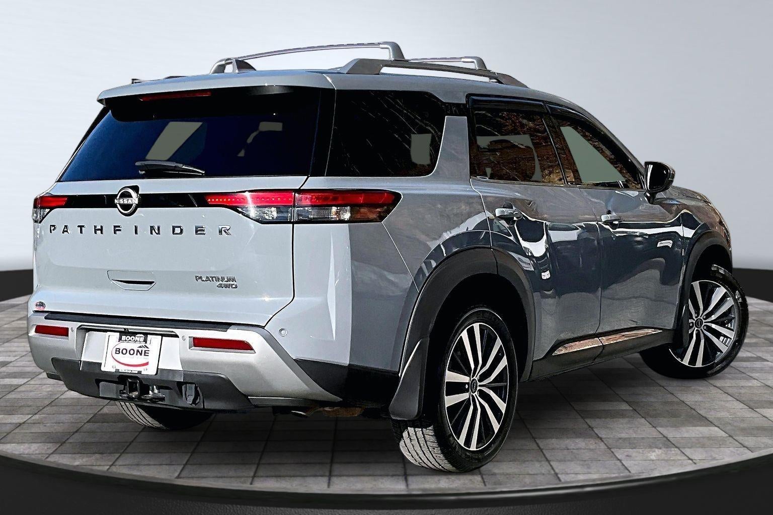 2022 Nissan Pathfinder Platinum