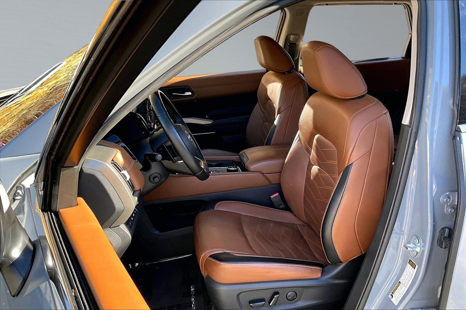 2022 Nissan Pathfinder Platinum