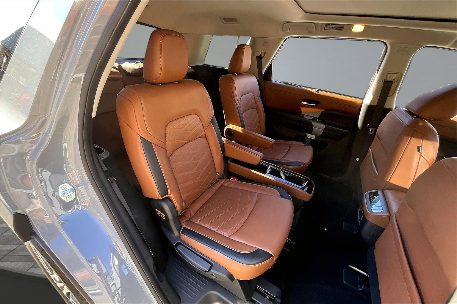 2022 Nissan Pathfinder Platinum