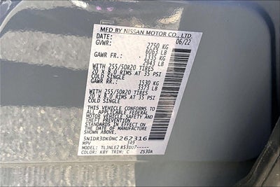 2022 Nissan Pathfinder Platinum