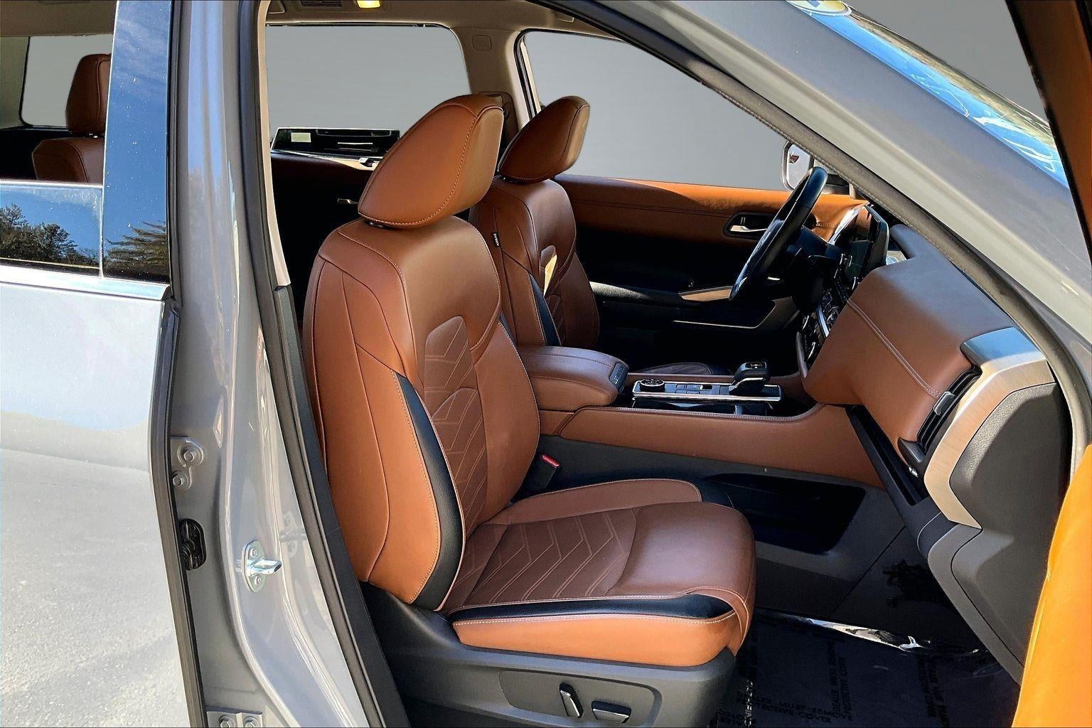 2022 Nissan Pathfinder Platinum