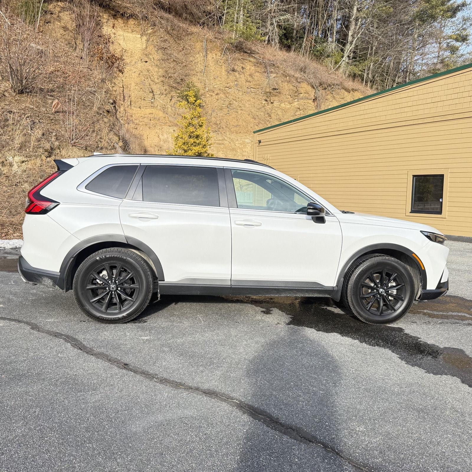 2023 Honda CR-V Hybrid Sport
