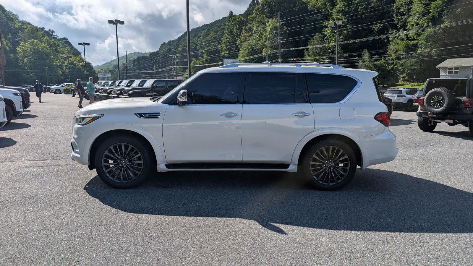 2023 INFINITI Qx80 SENSORY