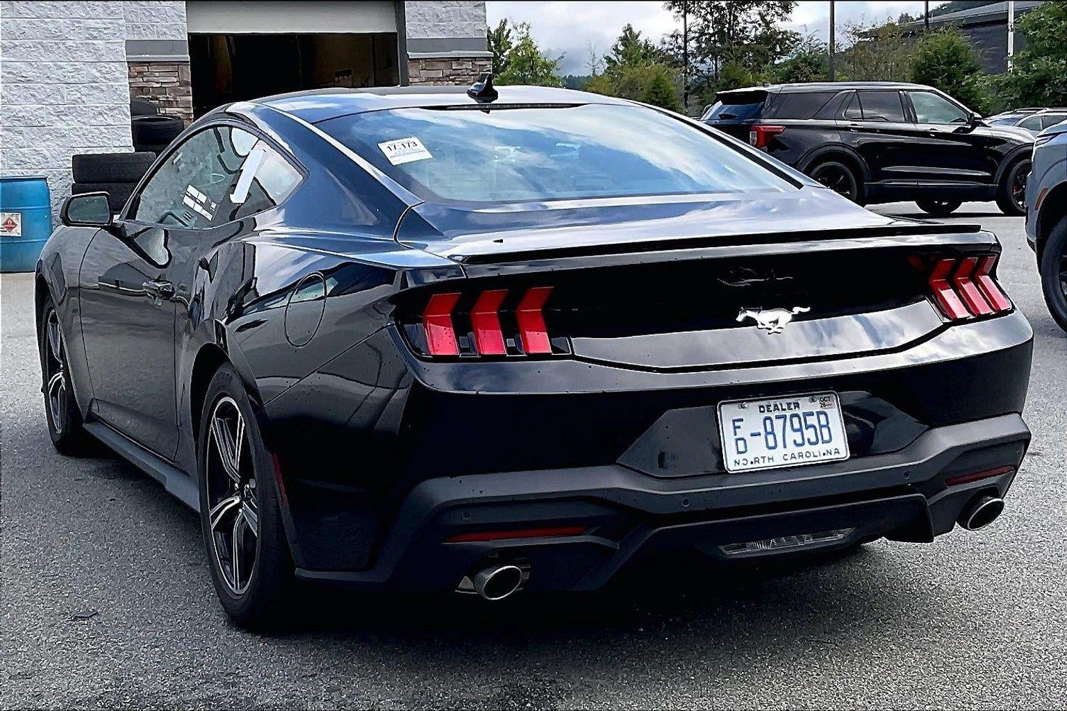 2025 Ford Mustang EcoBoost Premium