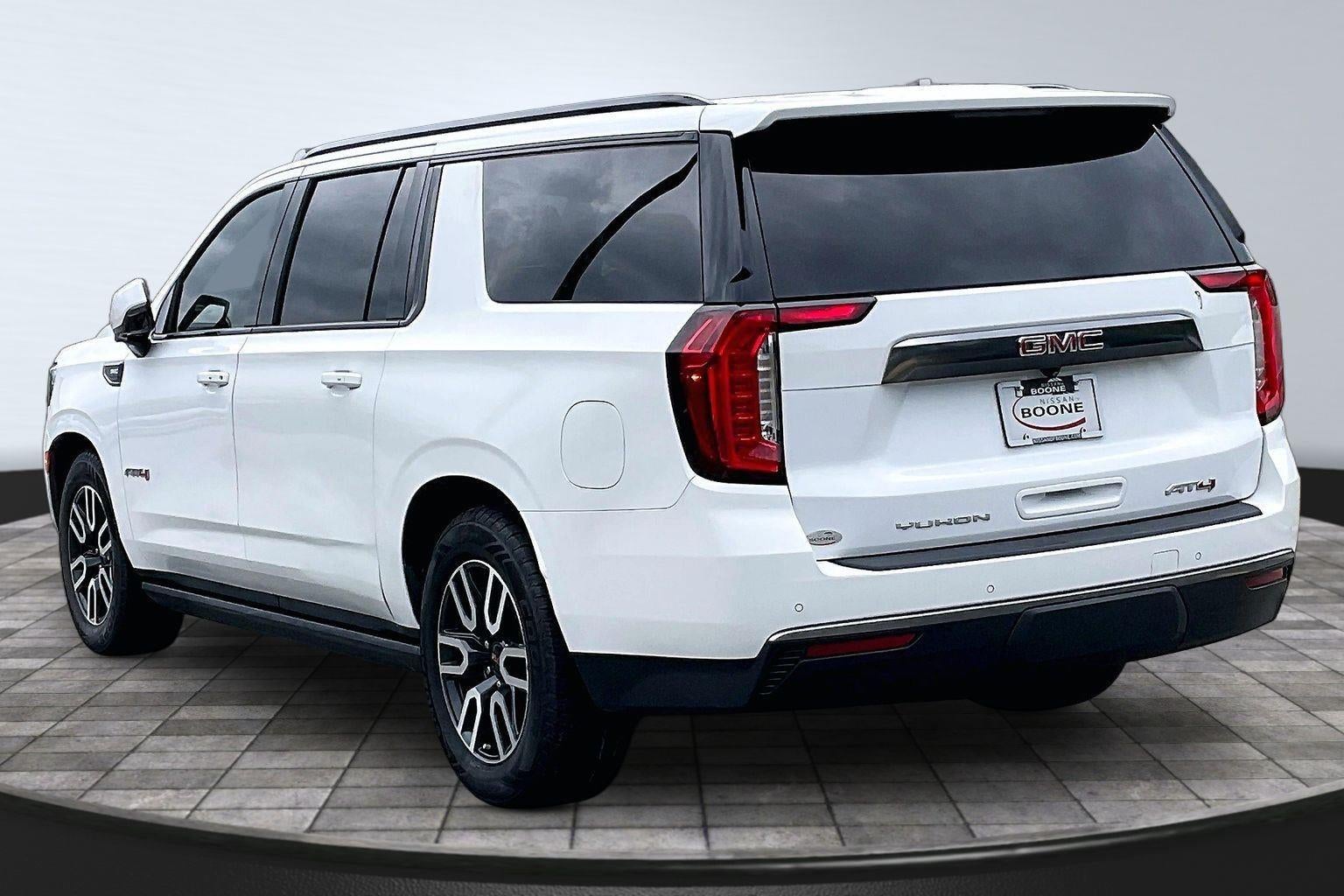 2023 GMC Yukon XL AT4