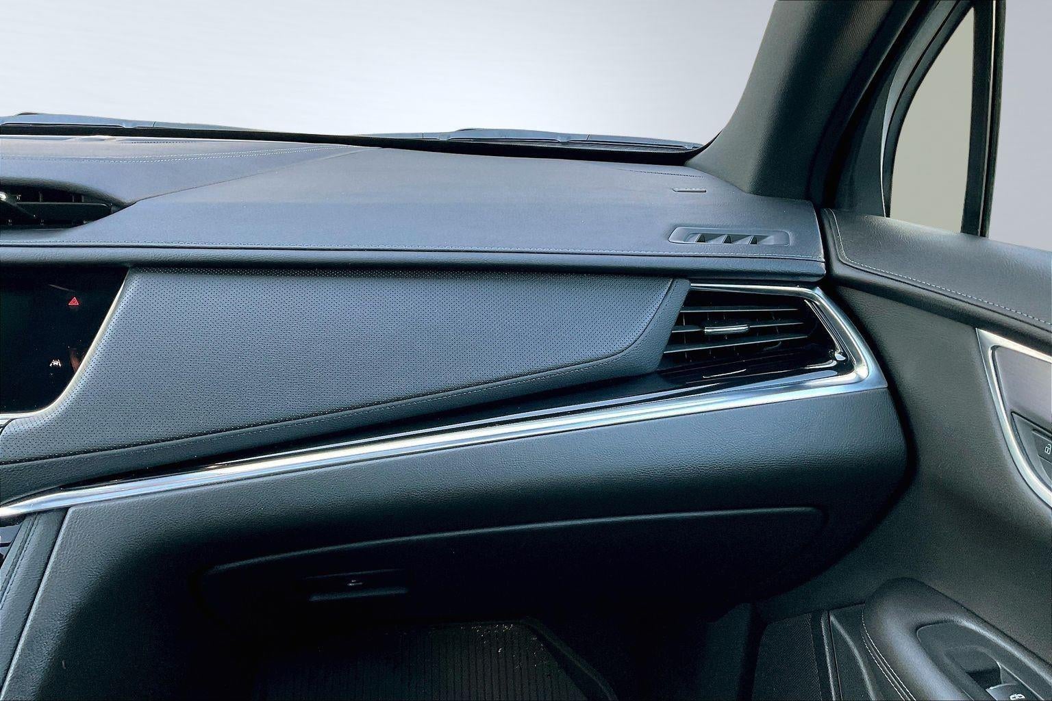 2023 Cadillac XT6 FWD Luxury