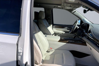 2022 Cadillac Escalade Premium Luxury Platinum