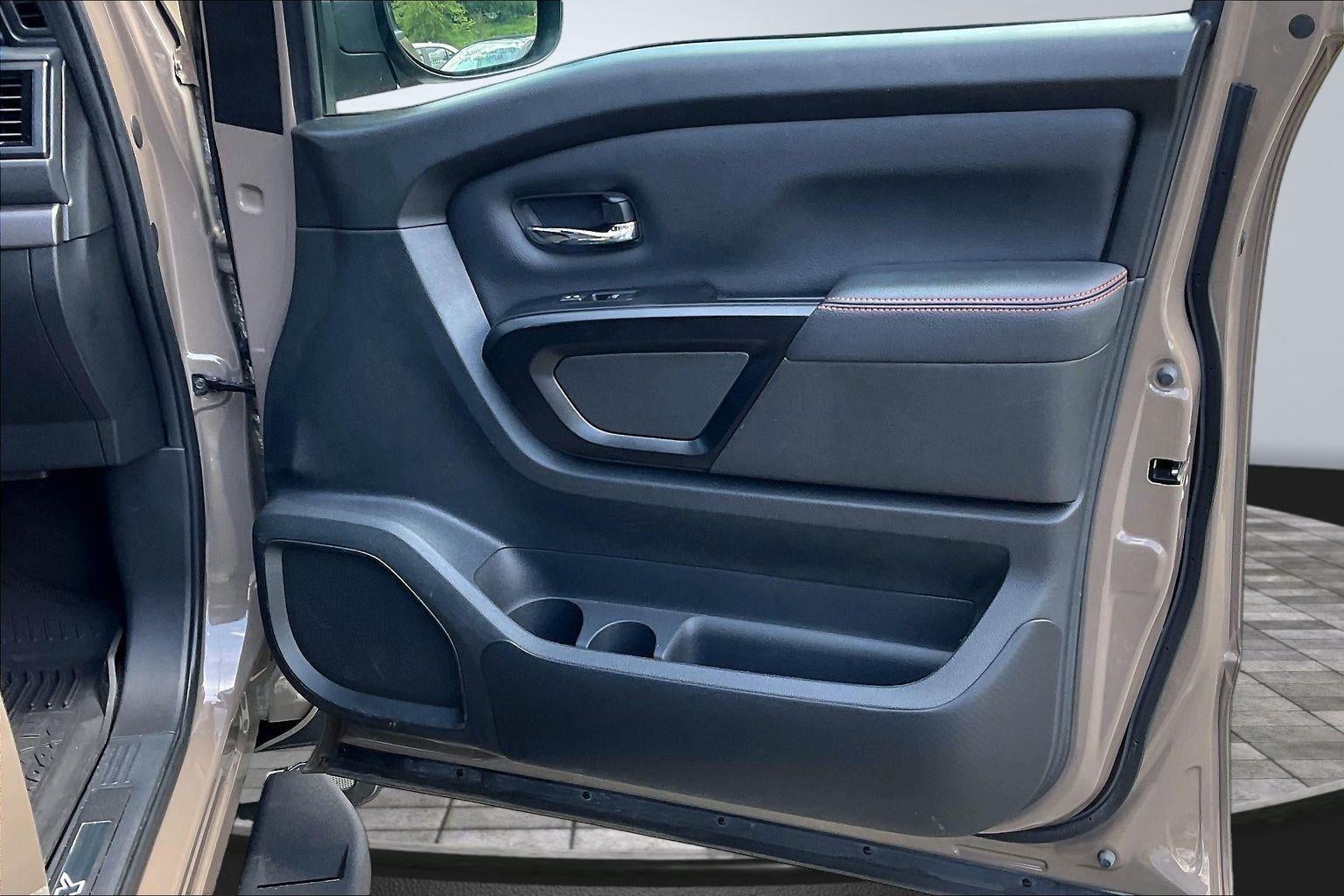 2024 Nissan Titan PRO-4X
