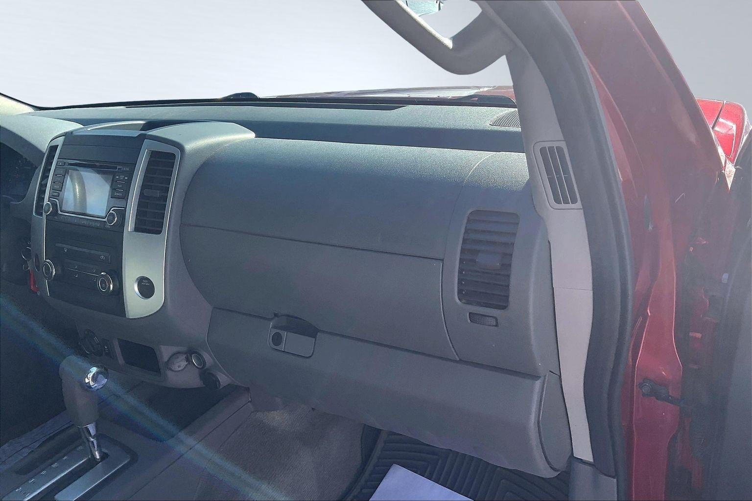 2016 Nissan Frontier SV