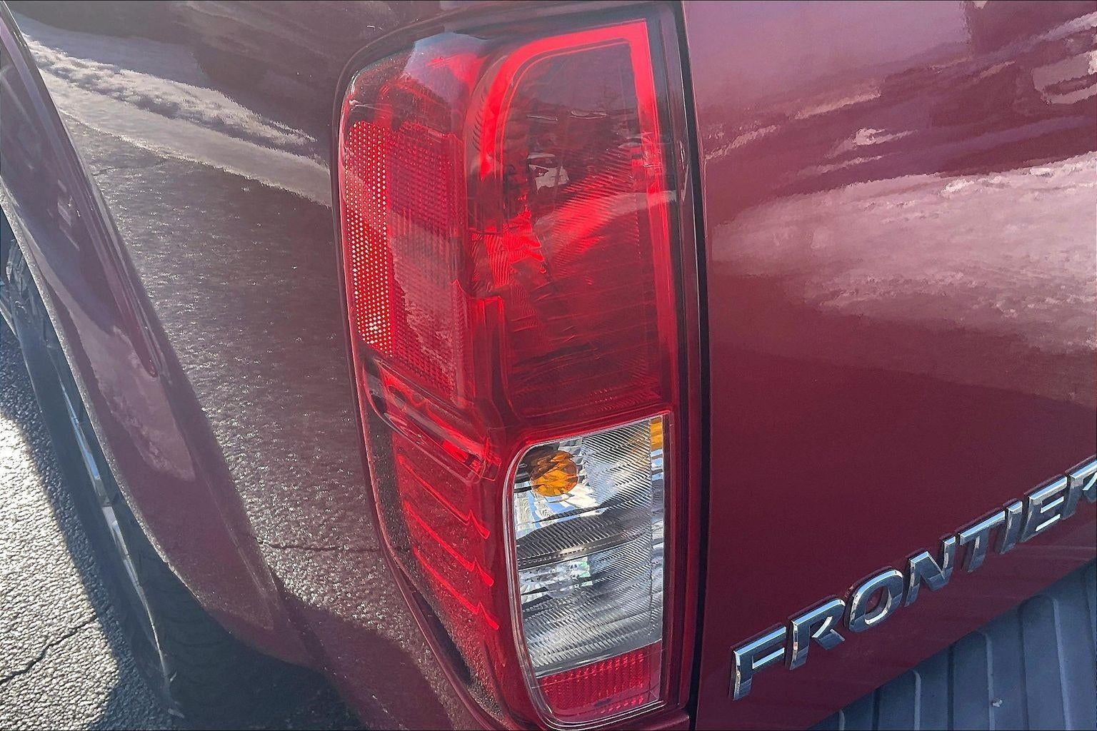 2016 Nissan Frontier SV