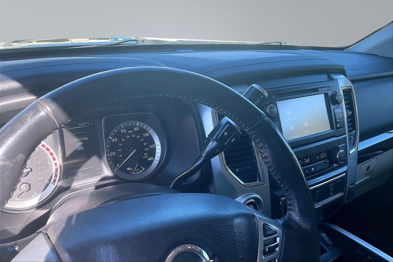 2017 Nissan Titan XD SV