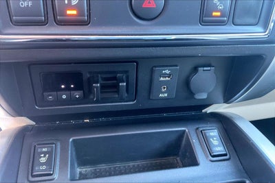 2017 Nissan Titan XD SV