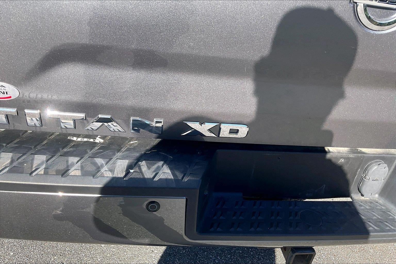2017 Nissan Titan XD SV