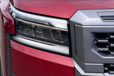 2025 Nissan Frontier SL