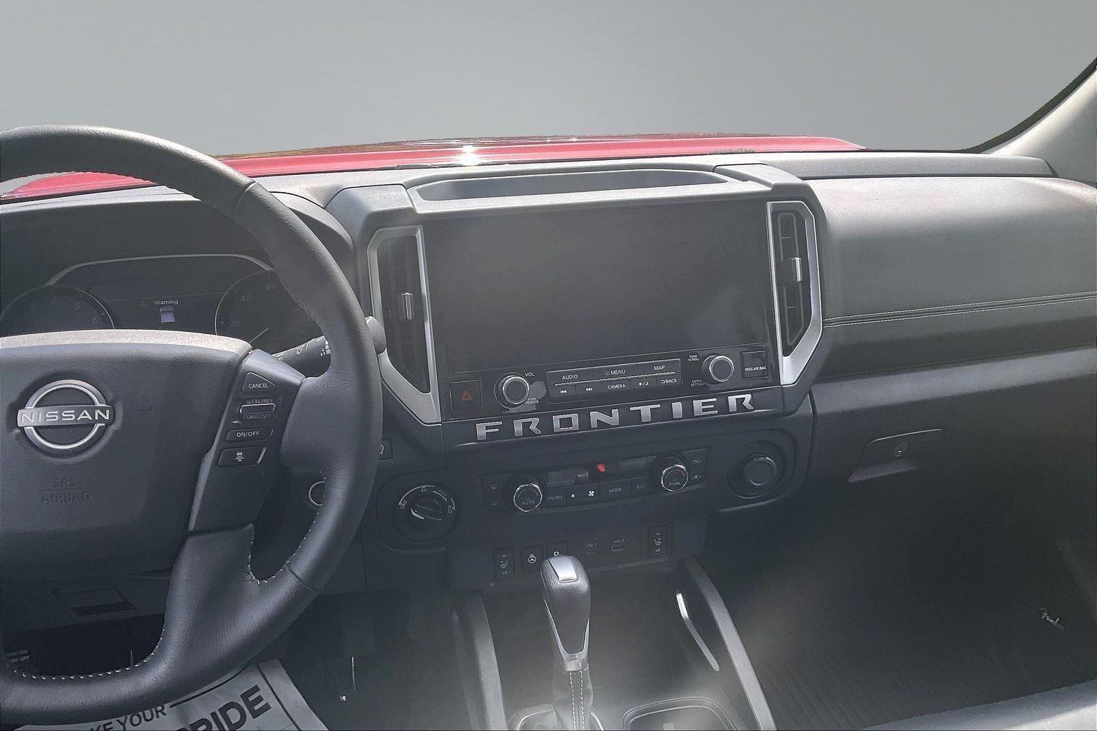 2025 Nissan Frontier SL