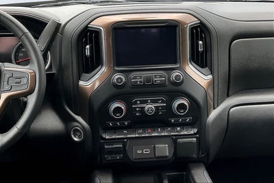 2022 Chevrolet Silverado 1500 LTD High Country