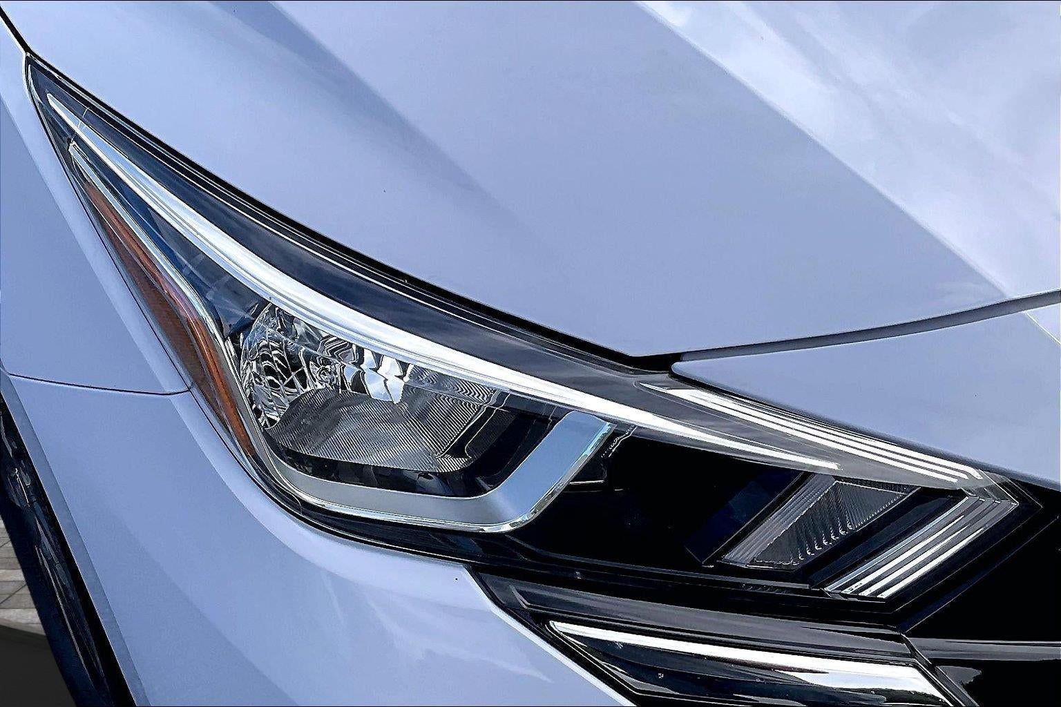 2024 Nissan Versa SV