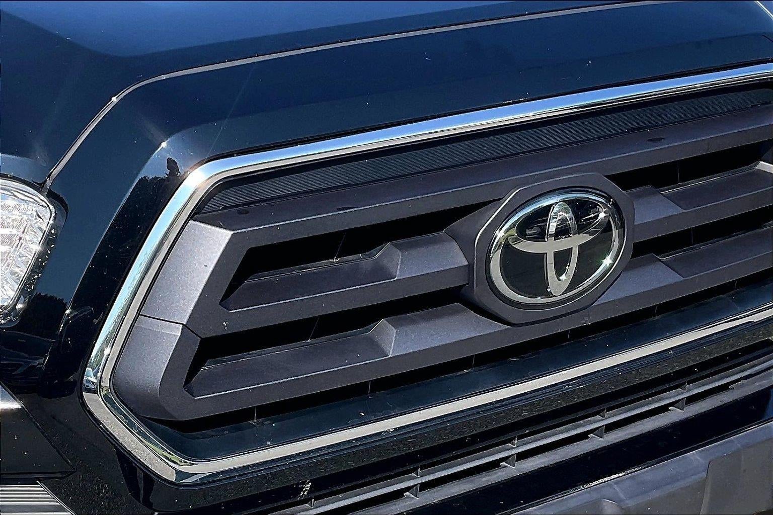 2022 Toyota Tacoma SR5