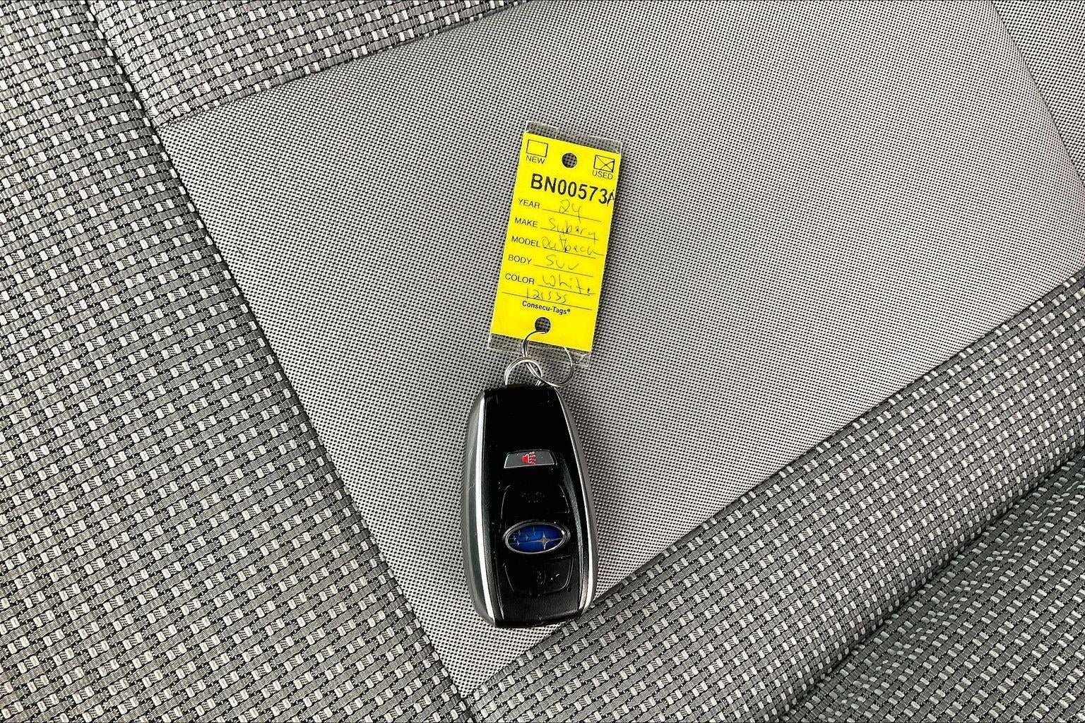 2024 Subaru OUTBACK PREMIUM