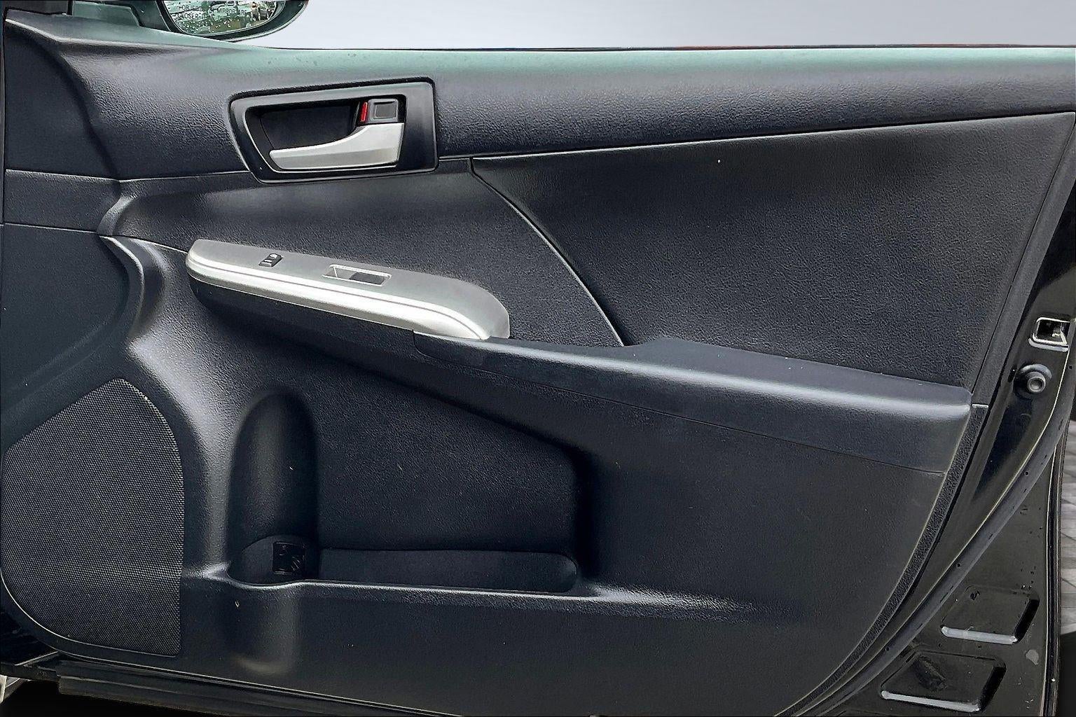 2013 Toyota Camry SE V6