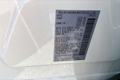 2023 Nissan Pathfinder SL