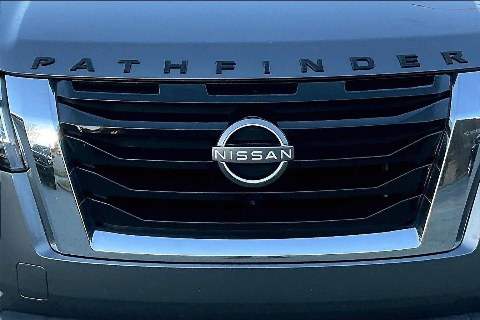 2022 Nissan Pathfinder Platinum