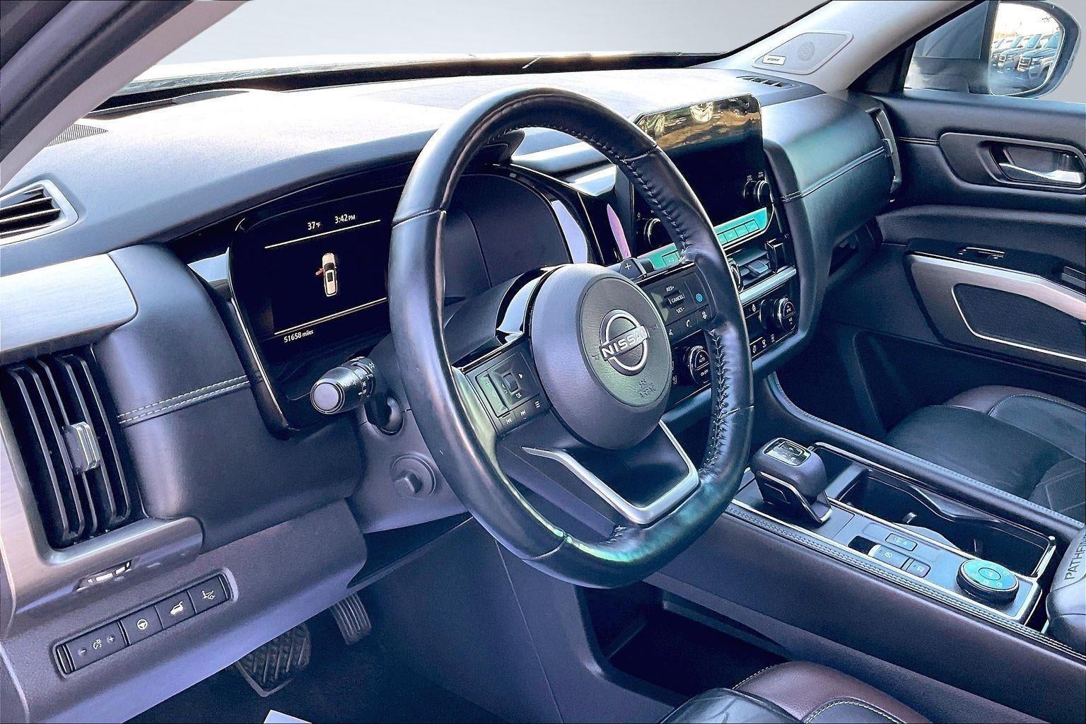 2022 Nissan Pathfinder Platinum