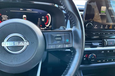 2022 Nissan Pathfinder Platinum