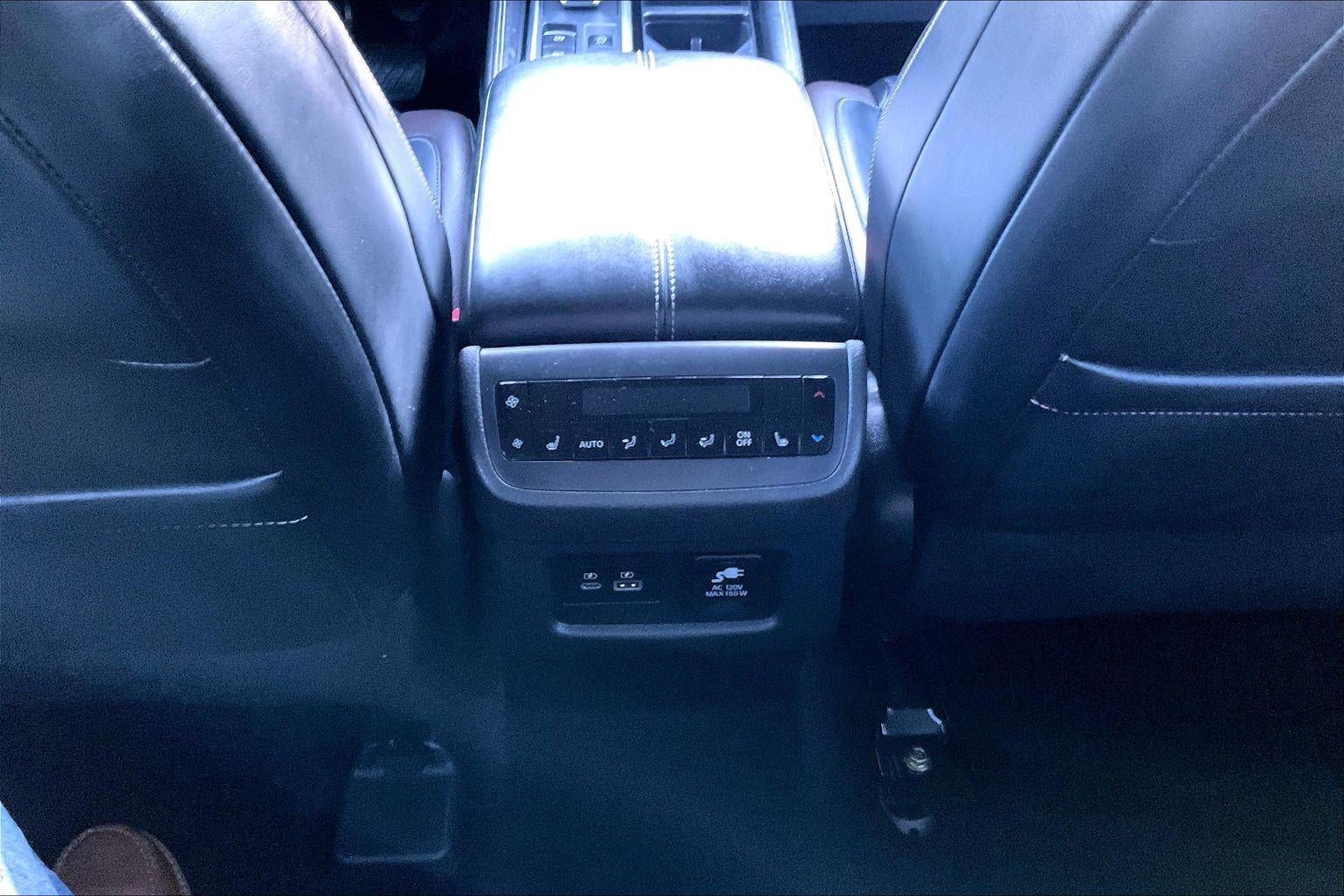 2022 Nissan Pathfinder Platinum