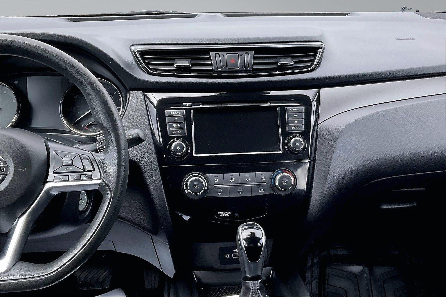 2020 Nissan Rogue Sport S