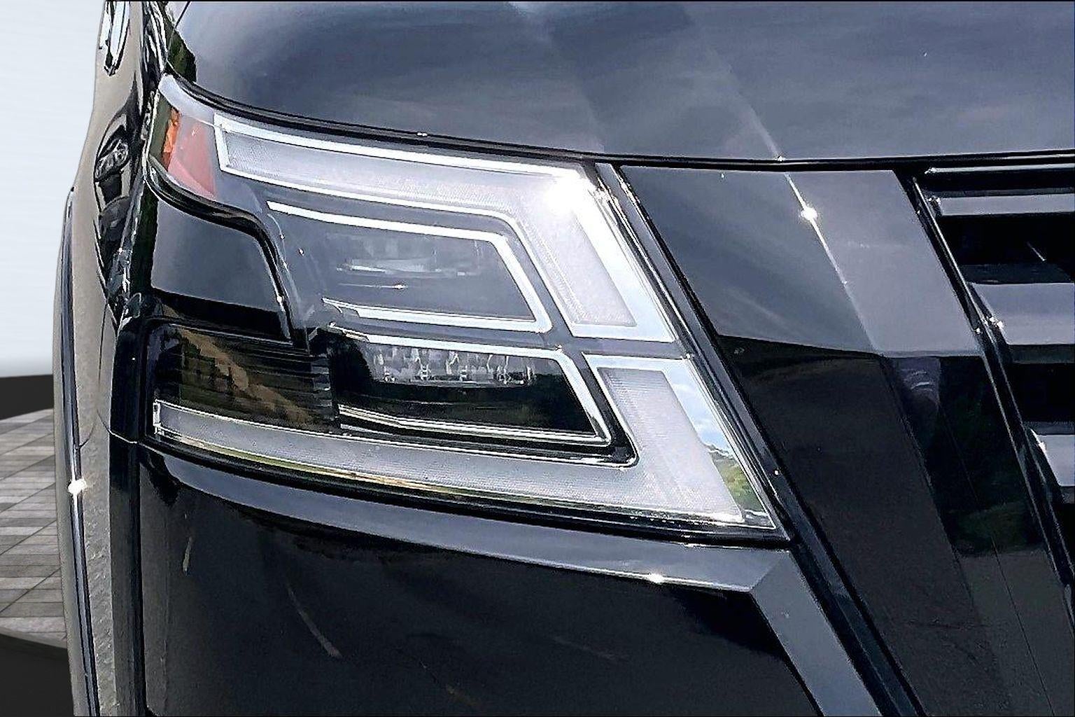 2023 Nissan Armada SL