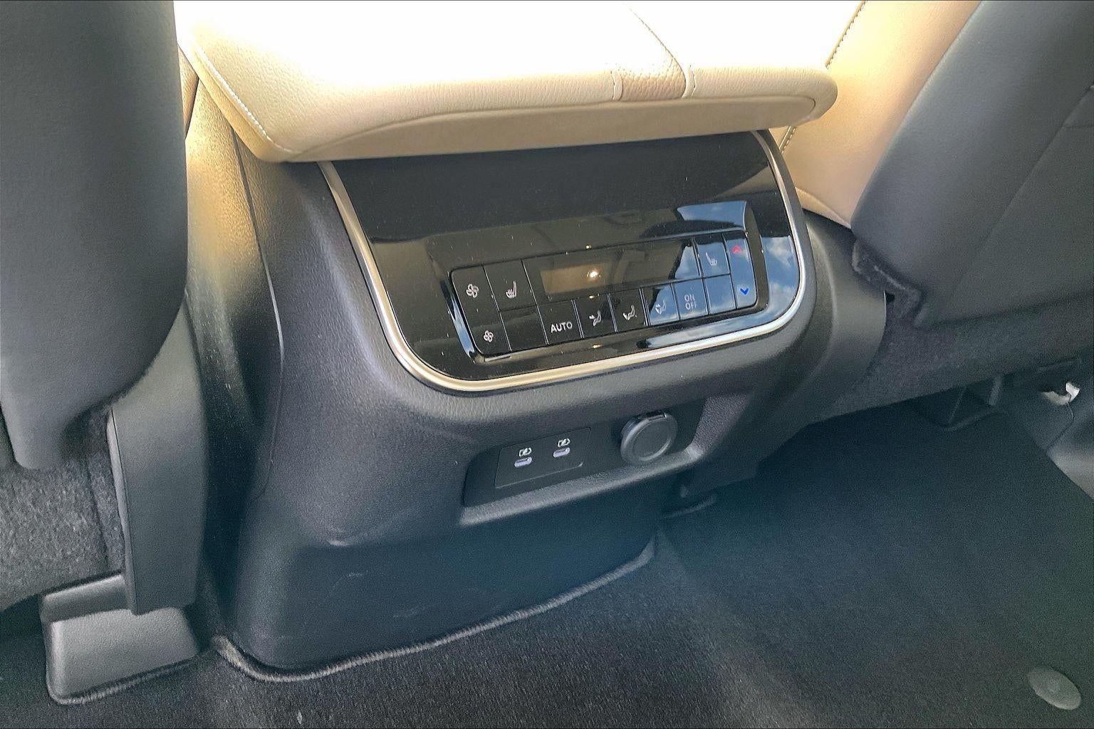 2025 Nissan Armada Platinum Reserve