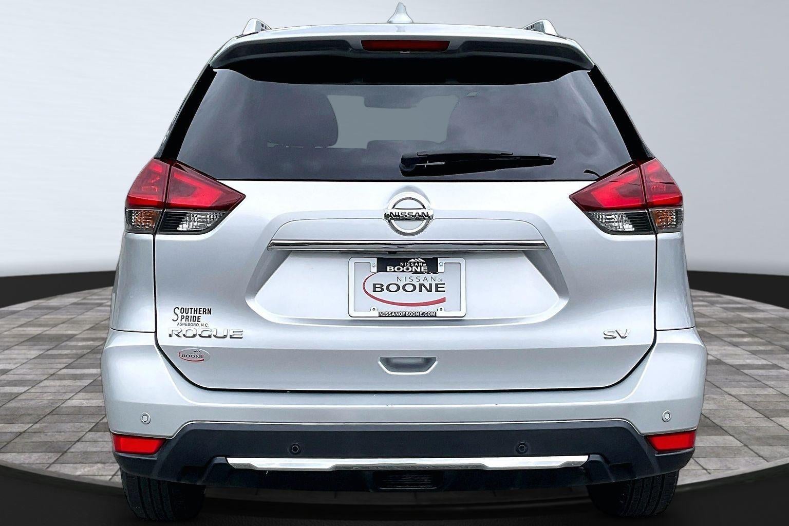 2020 Nissan Rogue SV