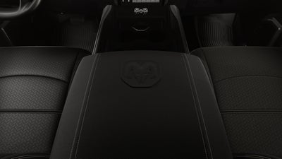 2026 RAM Ram 5500 Chassis Cab RAM 5500 BIG HORN CHASSIS CREW CAB 4X4 60' CA